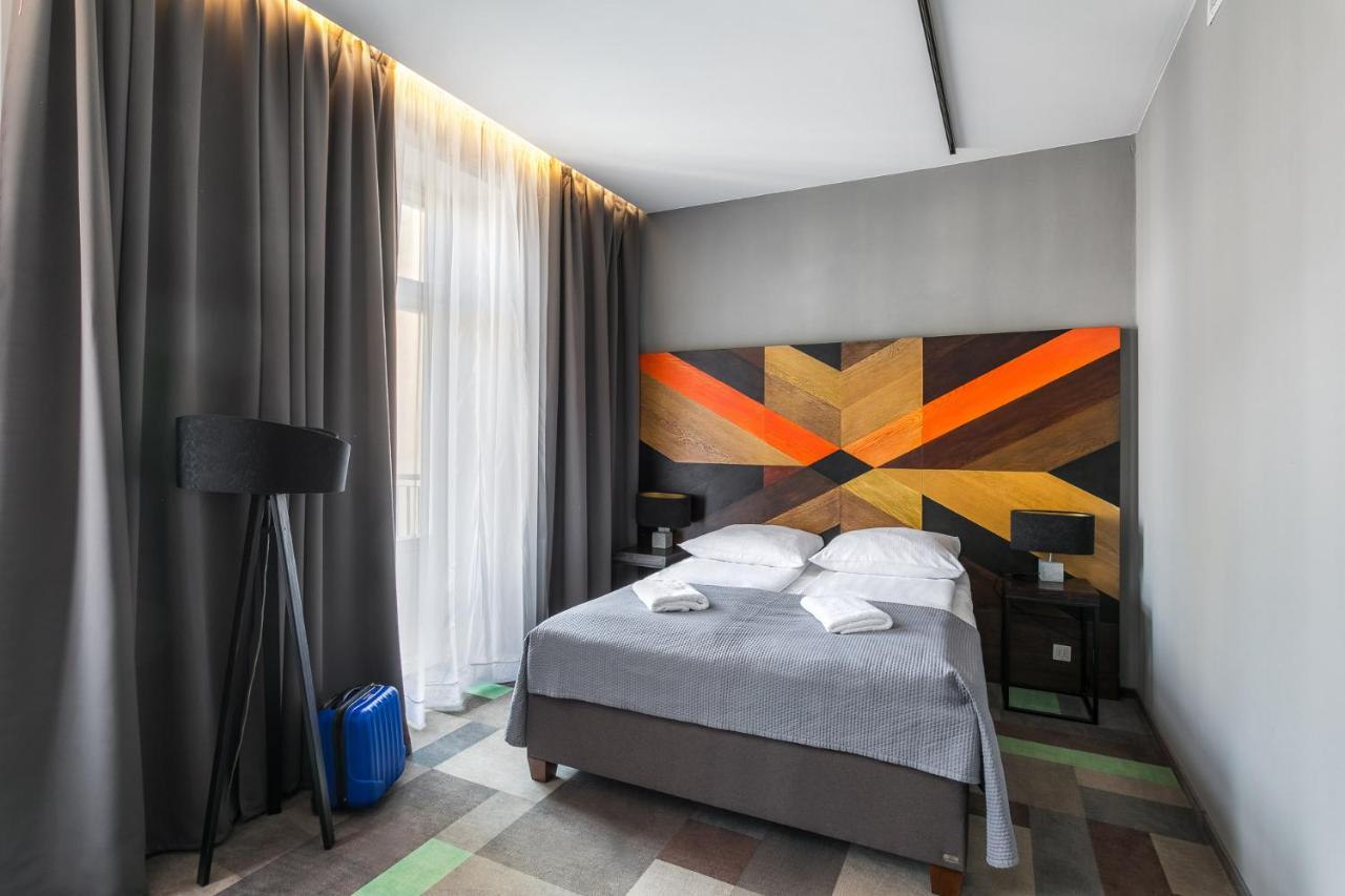 Dada Premium Aparthotel クラクフ エクステリア 写真