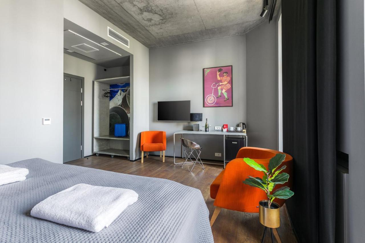 Dada Premium Aparthotel クラクフ エクステリア 写真