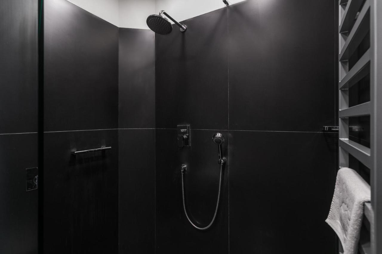 Dada Premium Aparthotel クラクフ エクステリア 写真