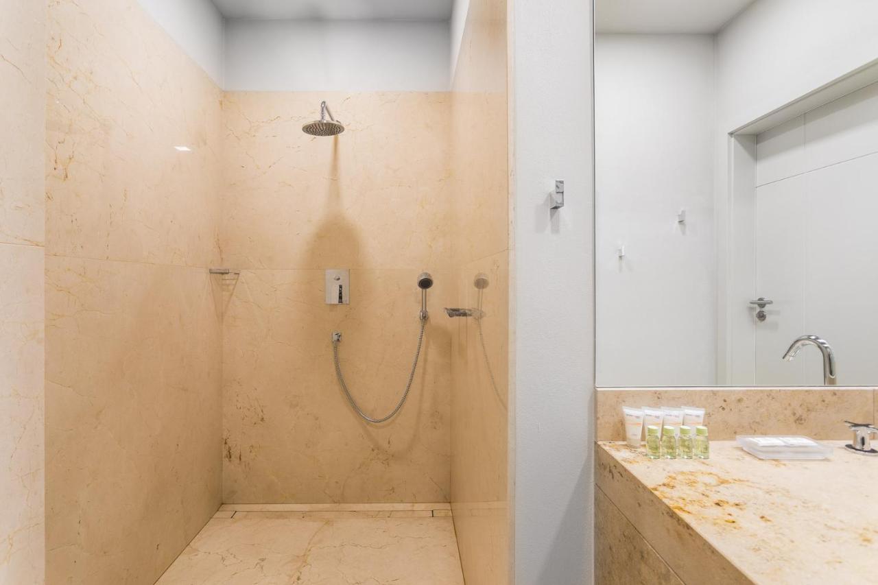 Dada Premium Aparthotel クラクフ エクステリア 写真